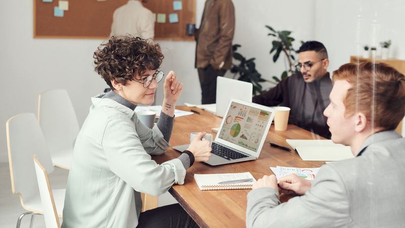 Building connected topic clusters